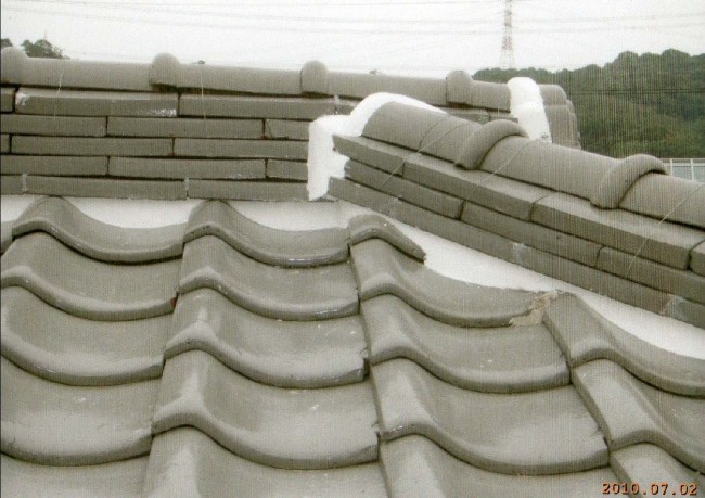 漆喰と屋根工事で雨漏りはもうしません枚方